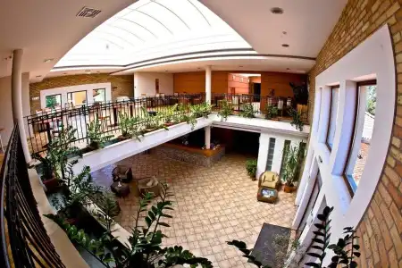 Budapest Airport Stáció Wellness & Konferencia - 2