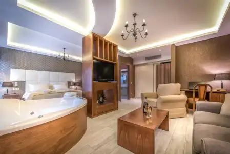 Elegance Luxury Executive Suites - Adults Only - 24