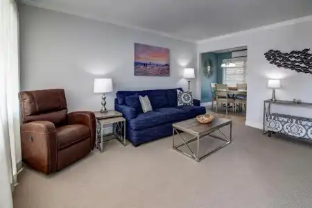 May-Dee Suites - 66