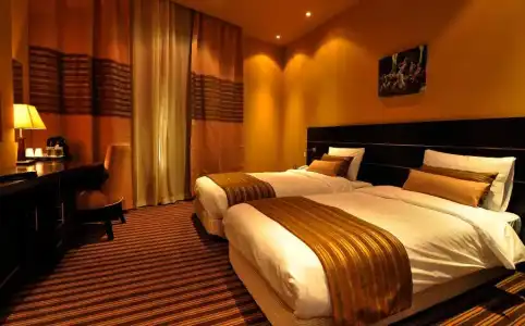 Aldar - 35