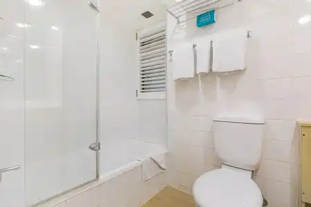 Coral Sea Resort - 7