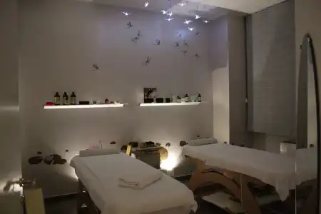 Sovrana & Spa - 24