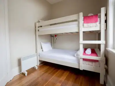 Montacute Boutique Bunkhouse - 7