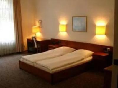 Kurfürst am Kurfürstendamm - 57