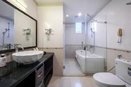 A25 Premium - 15 Tran Quoc Toan - 54