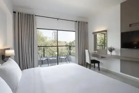Centara Life Cha-Am Beach Resort Hua Hin - 77