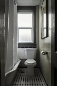 Gardner & Hostel - 30