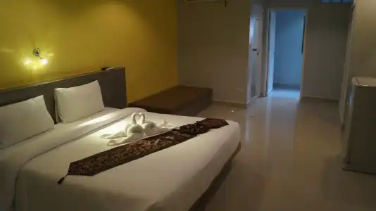 P.F Mansion - 35