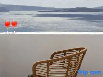 Allure Breeze Suites - 104