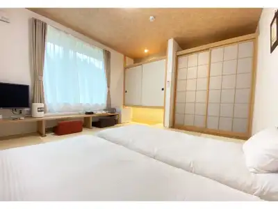 Hanafuji Inn - 11