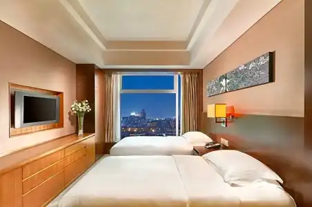 DoubleTree by Hilton Beijing - 54