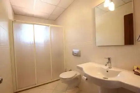 Ünlü Otel - 13