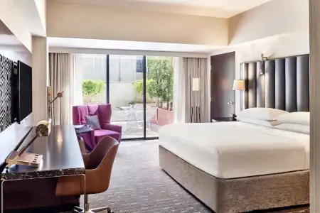 Sheraton Grand Los Angeles - 57