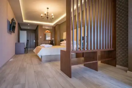 Elegance Luxury Executive Suites - Adults Only - 5