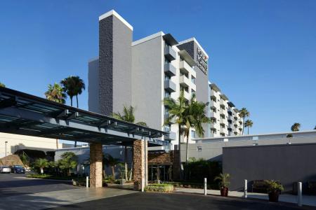 Four Points by Sheraton Los Angeles Westside - 37