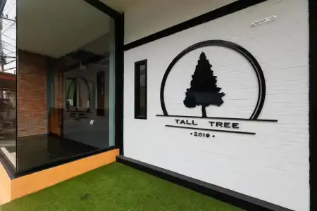 Tall Tree Kata Phuket - Hostel - 9