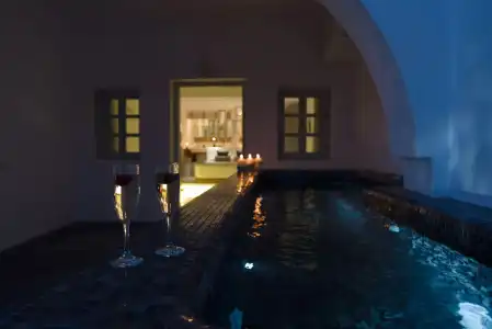 Oia Suites - 16