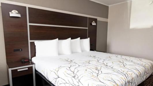 Magnuson Virginia Beach - 43