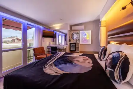Gallery Residence & - 28
