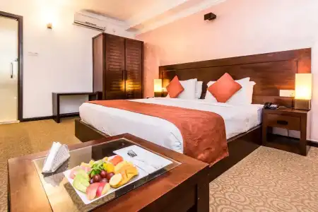 Ceylon City, Colombo - 76
