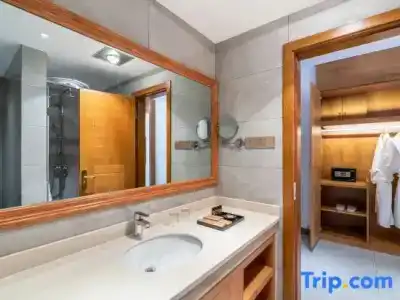 Snowy Sands Resort - 32
