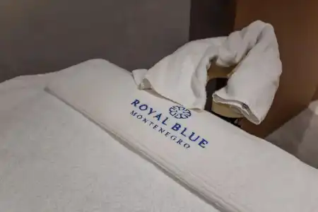 Royal Blue Resort & Residences - 37