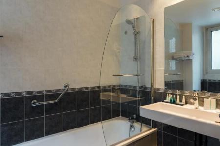 Hôtel Saint Cyr Etoile - 86