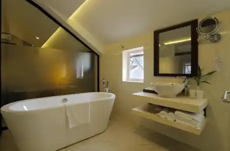 River Suites Hoi An - 53