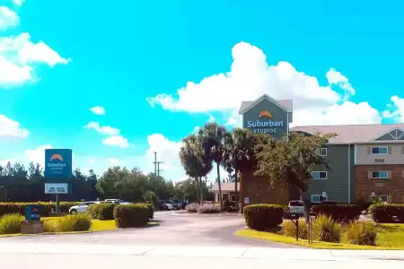 Suburban Studios Fort Myers Cape Coral - 33