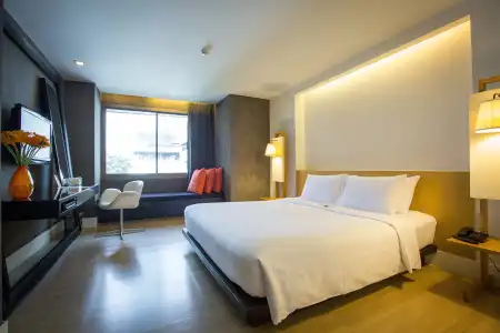 Trinity Silom - 1