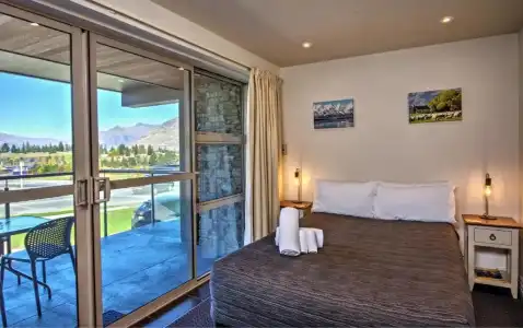 Autoline Queenstown Motel - 71