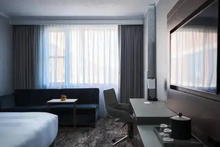 Courtyard by Marriott Chicago at Medical District / UIC - 24