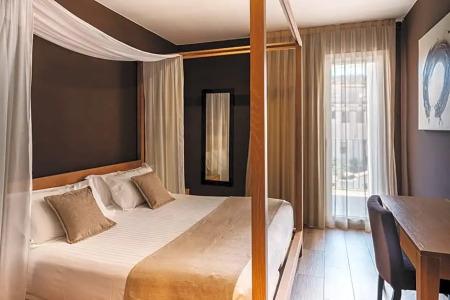 Windsor Tossa – Adults Only +16 - 38