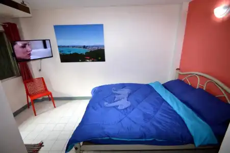 D D Inn Beach Hostel - 2