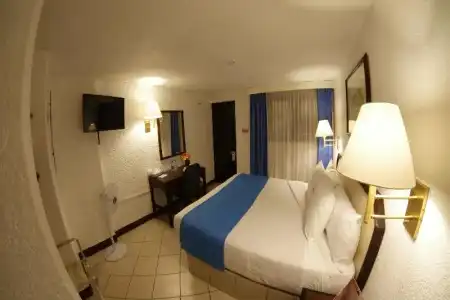 Del Portal, Puebla - 19