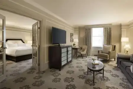 Fairmont Vancouver - 54