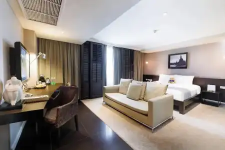 S15 Sukhumvit - 45