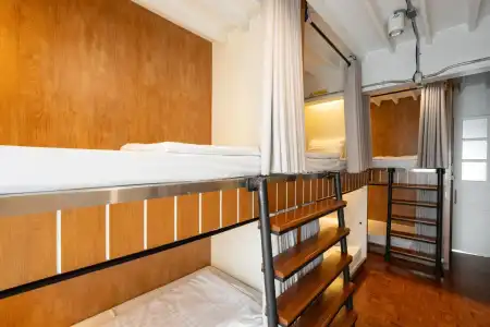 Bed Addict Hostel - 4