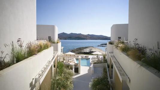 White Pebble Suites - 36