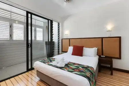 The Boathouse Apartments - 33