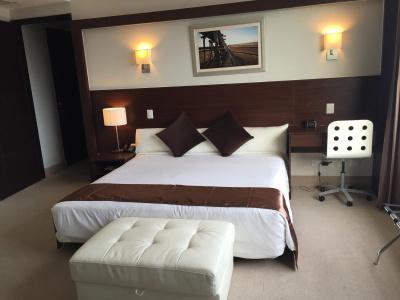 Weston Suites & - 5