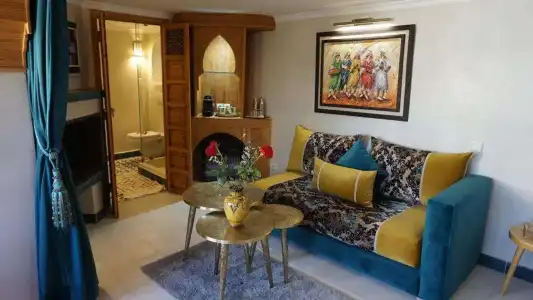 Riad Samsli - 33