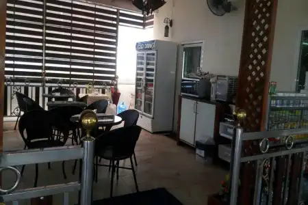V Place Residence - 17
