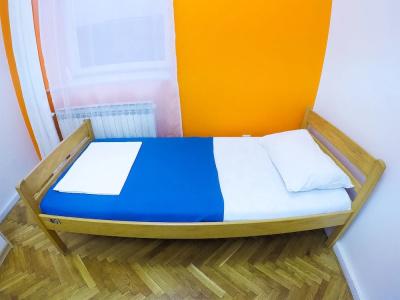 Whole Wide World Hostel & Bar - 23