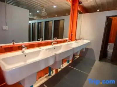U Box Hostel - 59