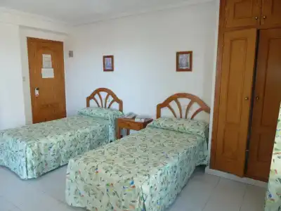 Levante - 33