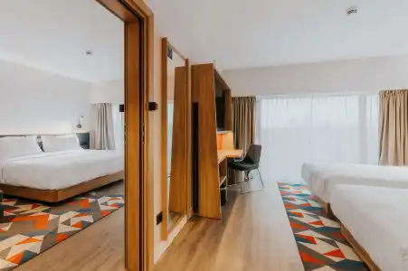 Hampton by Hilton Warsaw Reduta - 1