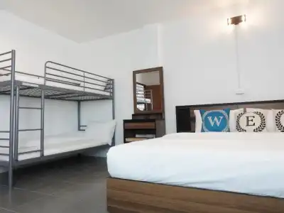 Wee Hostel - 57