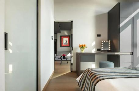 Only Boutique Suites & Residences - 5