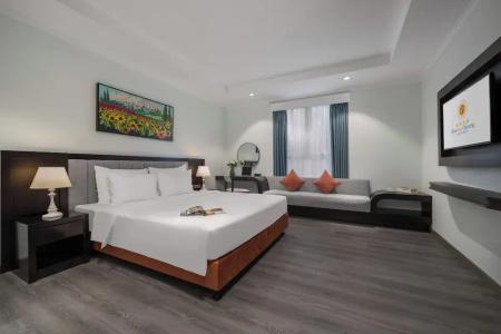 BlueSun Danang Beach - 83